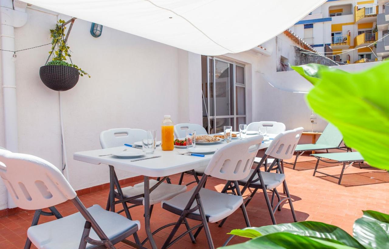 O - Sao Goncalo Central Guesthouse Лагос Екстериор снимка