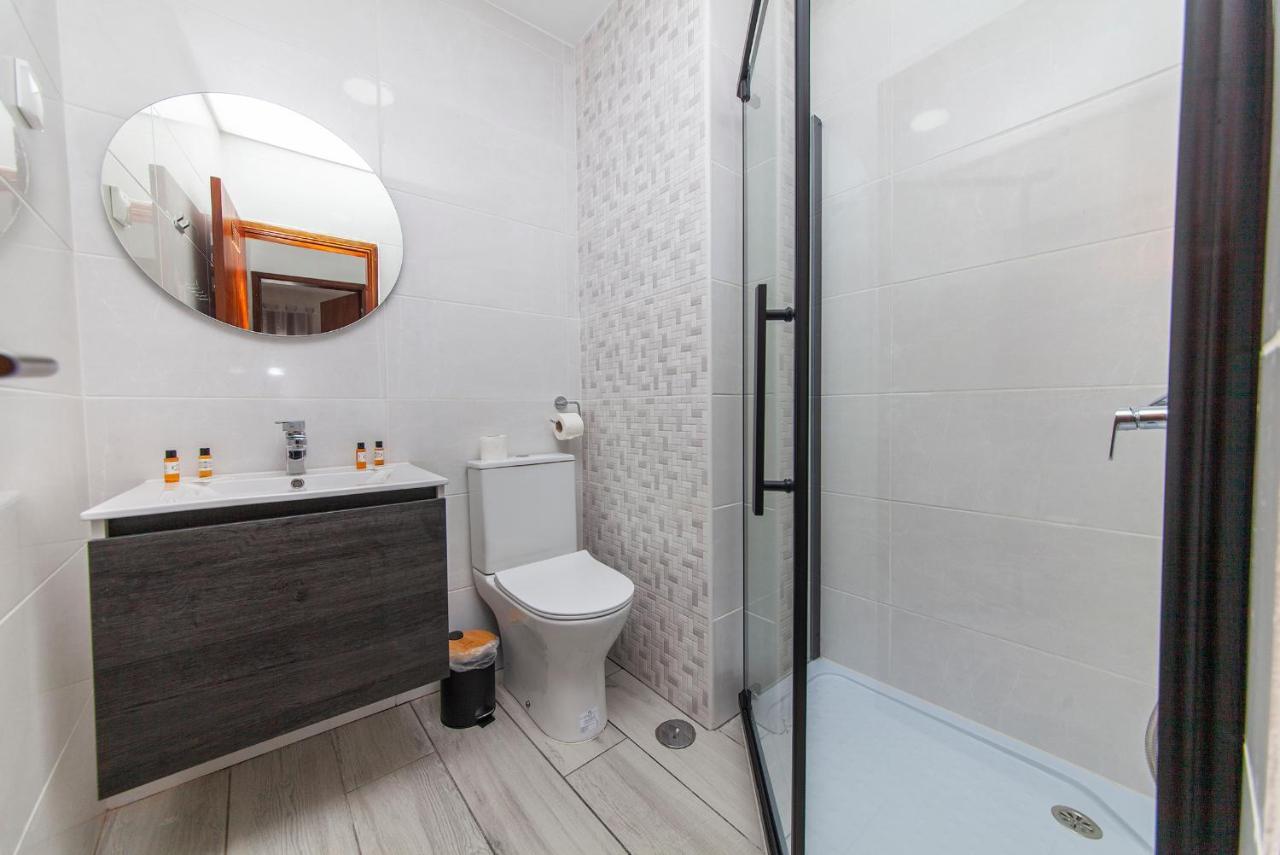 O - Sao Goncalo Central Guesthouse Лагос Екстериор снимка