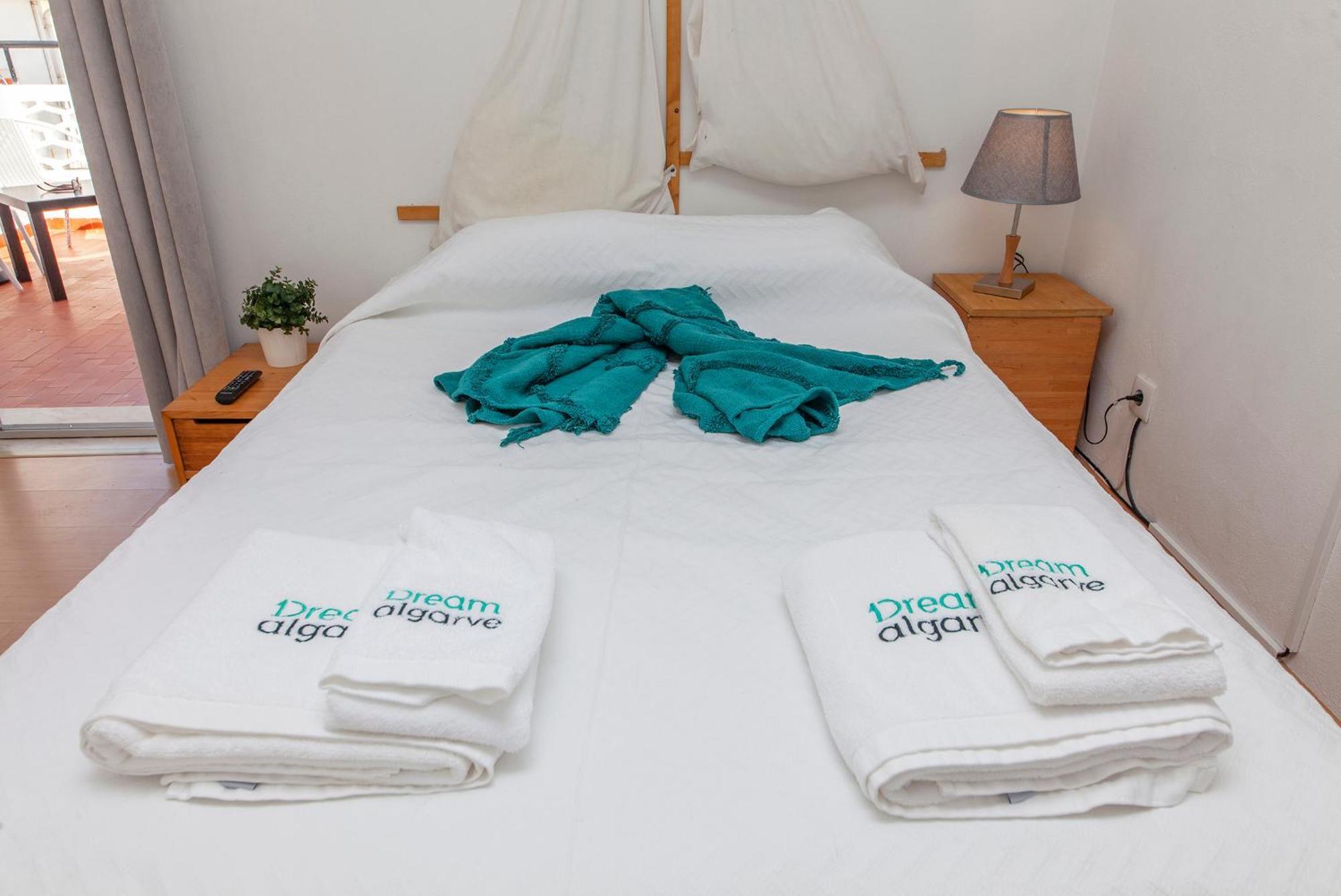 O - Sao Goncalo Central Guesthouse Лагос Стая снимка